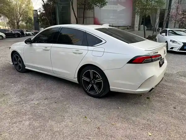 Honda Inspire 2023