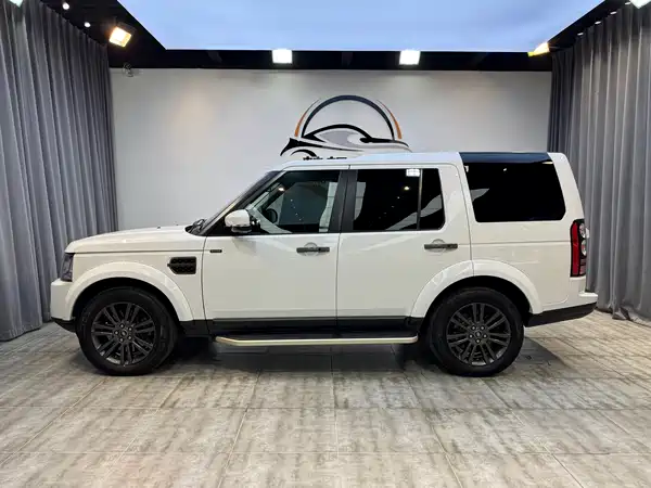Land Rover Discovery 2016