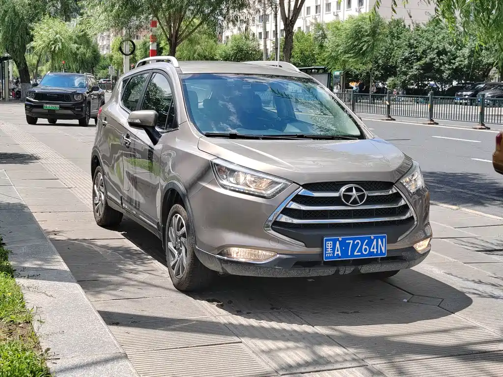 JAC Refine S3 2016