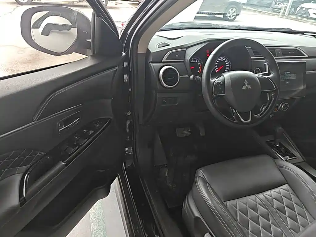 Mitsubishi Jinxuan ASX 2020 — фото 16