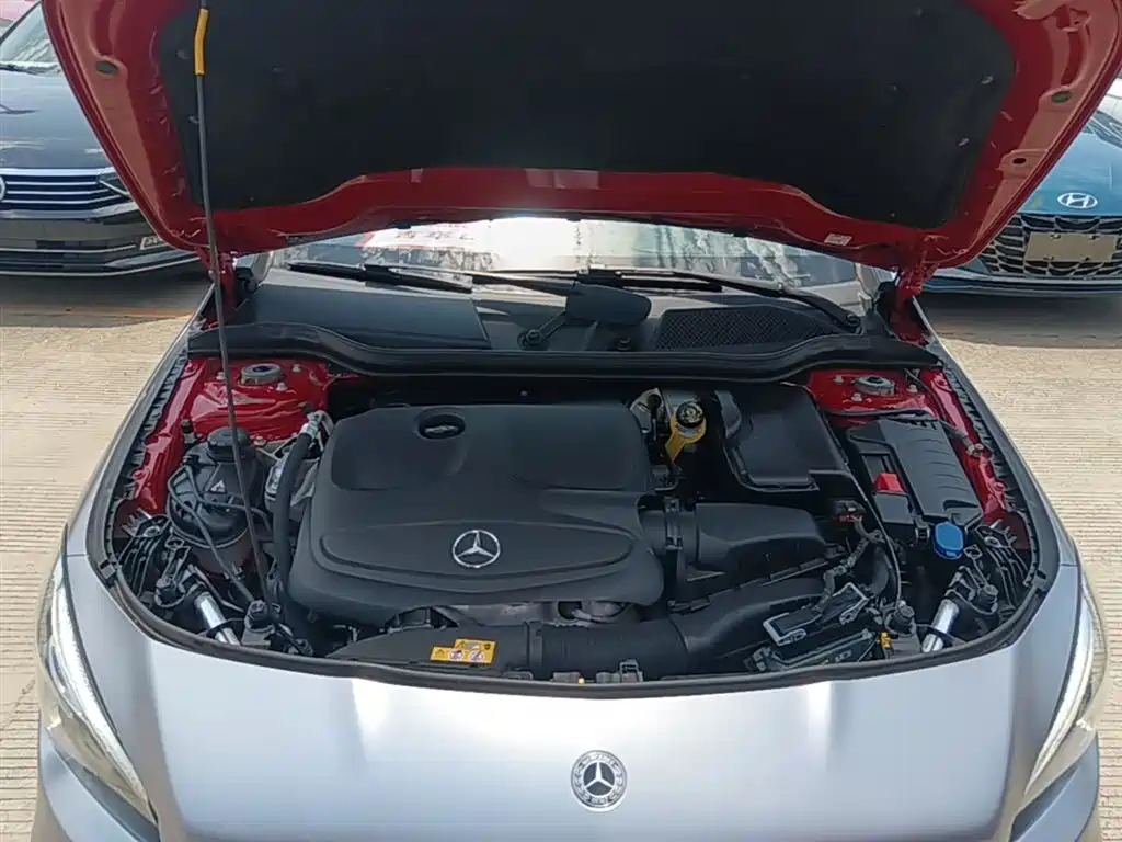 Mercedes-Benz CLA 2018 — фото 20