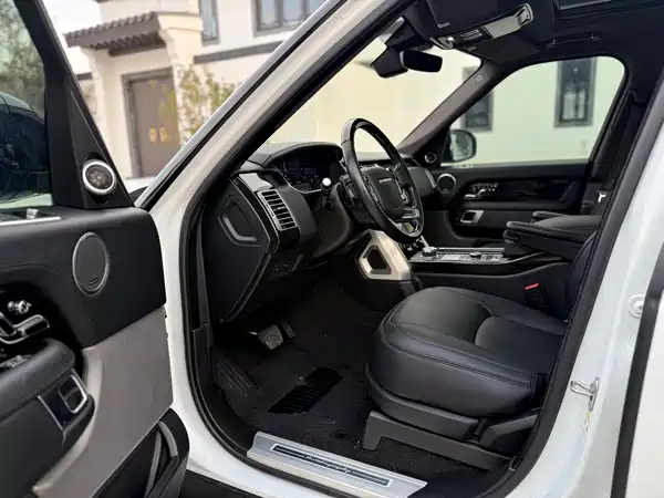 Land Rover Range Rover 2018