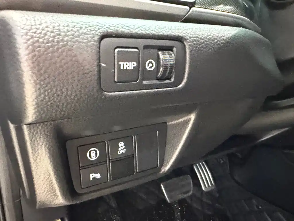 Honda Accord 2023 — фото 18