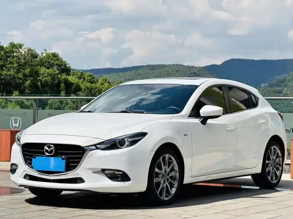 Mazda 3 Axela 2017