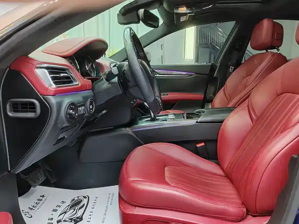 Maserati Ghibli 2018