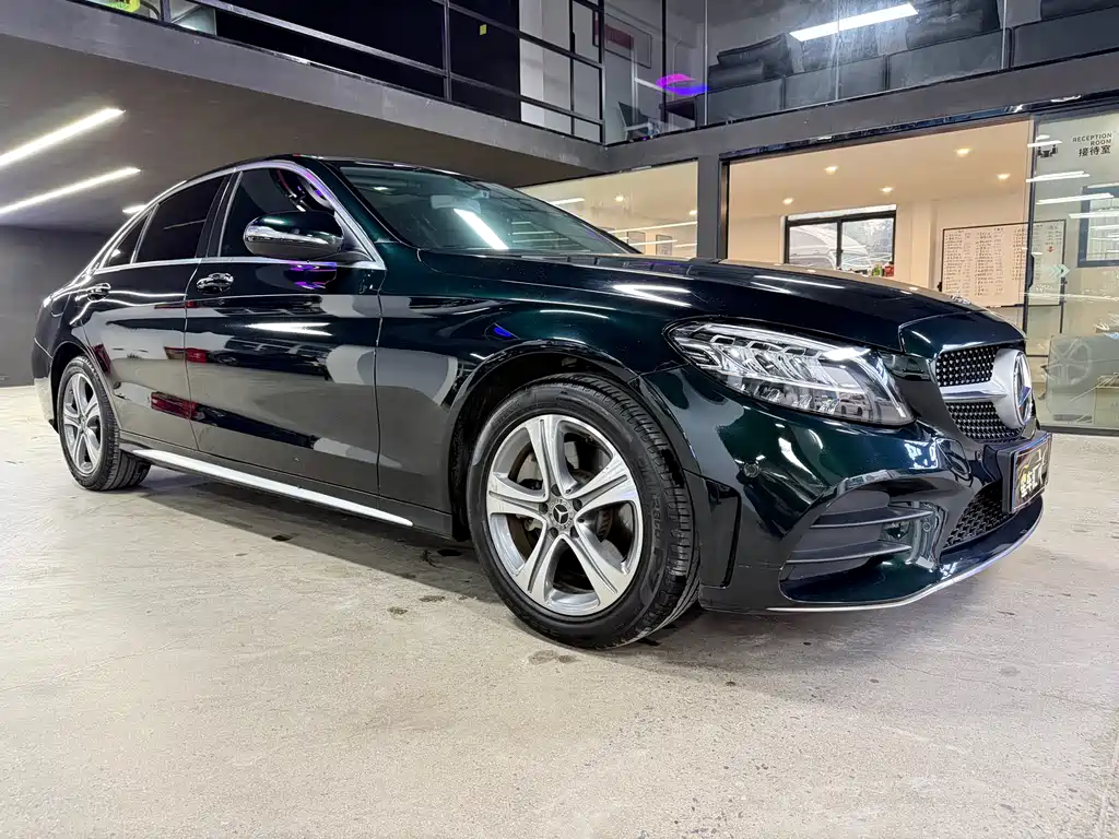 Mercedes-Benz C-Class 2020 — фото 3