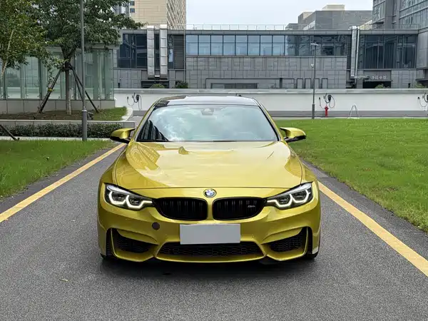 BMW M4 2019