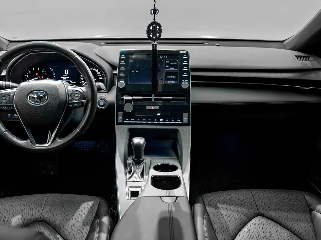 Toyota Avalon 2020 — фото 12