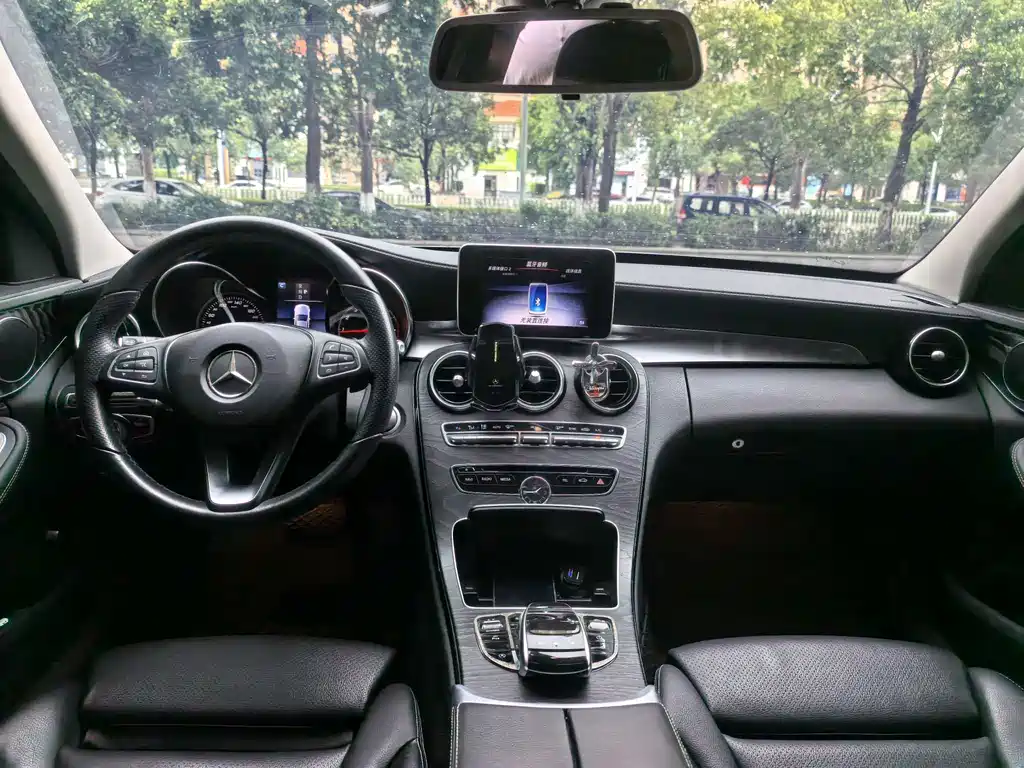 Mercedes-Benz C-Class 2018 — фото 12