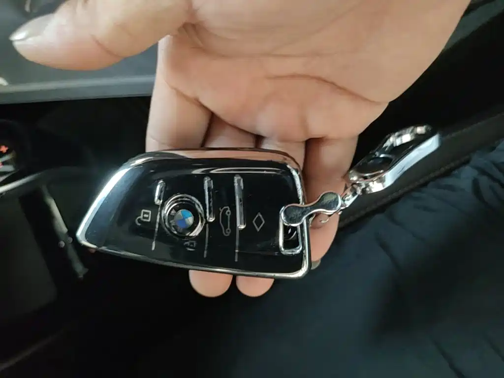 BMW X2 2020 — фото 9