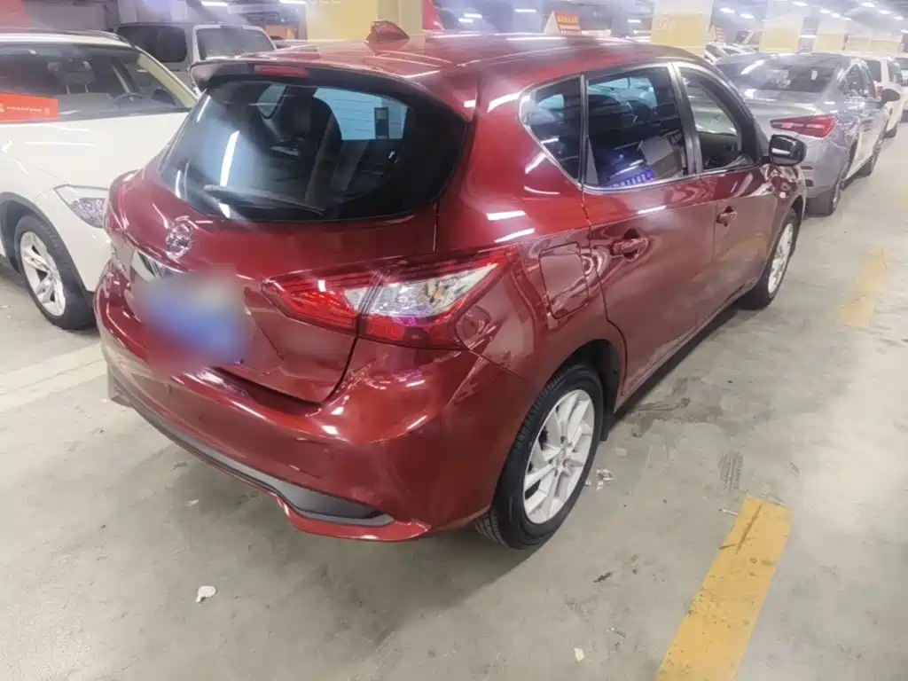 Nissan Tiida 2022