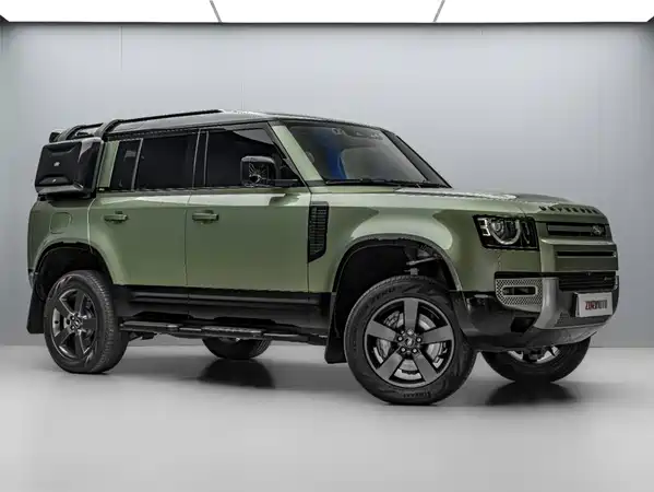 Land Rover Defender 2023