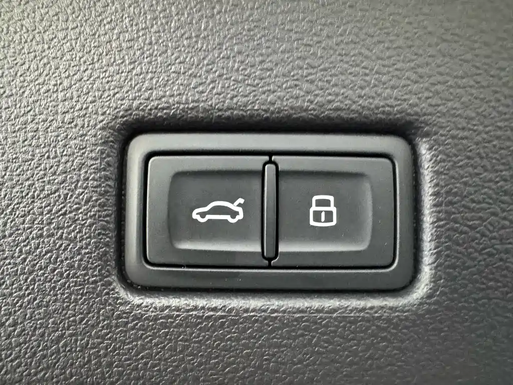 Audi A7 2023 — фото 25