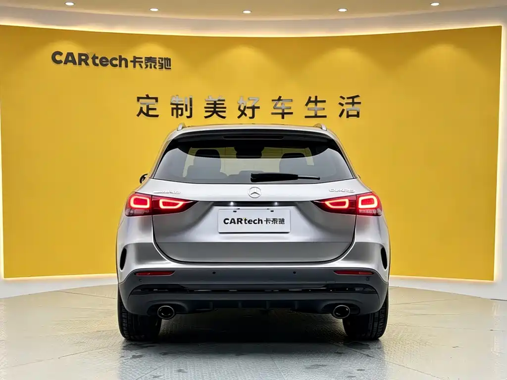 Mercedes-Benz GLA AMG 2023 — фото 33