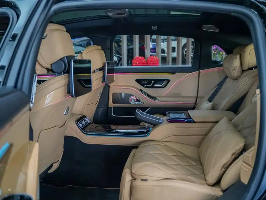 Mercedes-Benz S-Class 2023 — фото 3