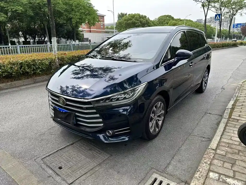 BYD Song MAX 2019 — фото 1