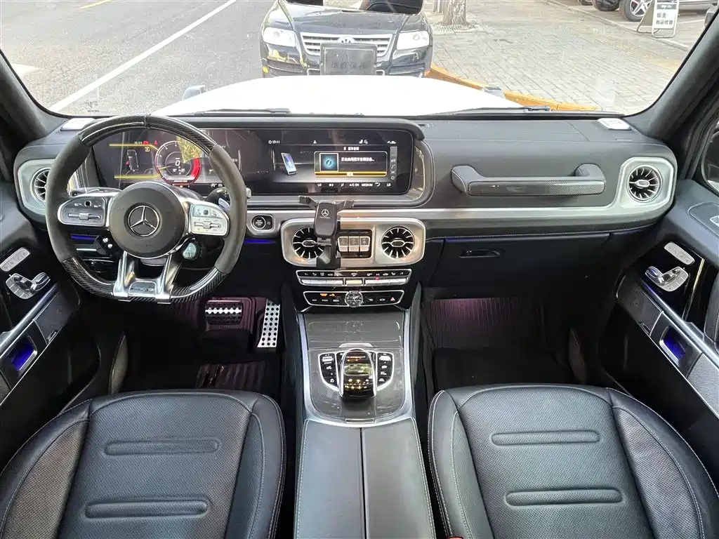 Mercedes-Benz G-Class 2023 — фото 14