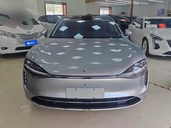 Stelato S9T 2025