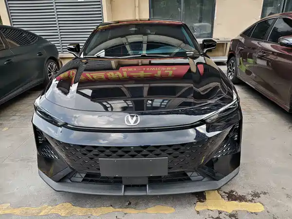 Changan UNI-V 2024