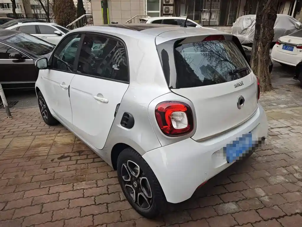 smart Forfour 2017 — фото 9