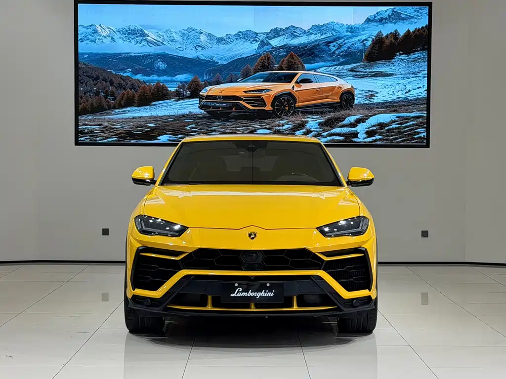 Lamborghini Urus 2019 — фото 2
