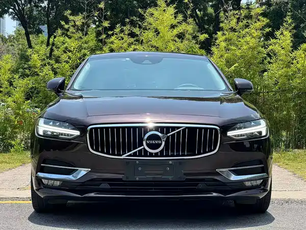 Volvo S90 2018
