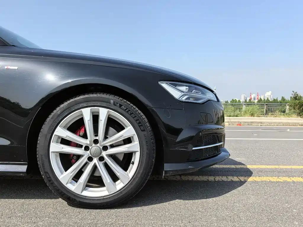 Audi A6L 2018 — фото 18