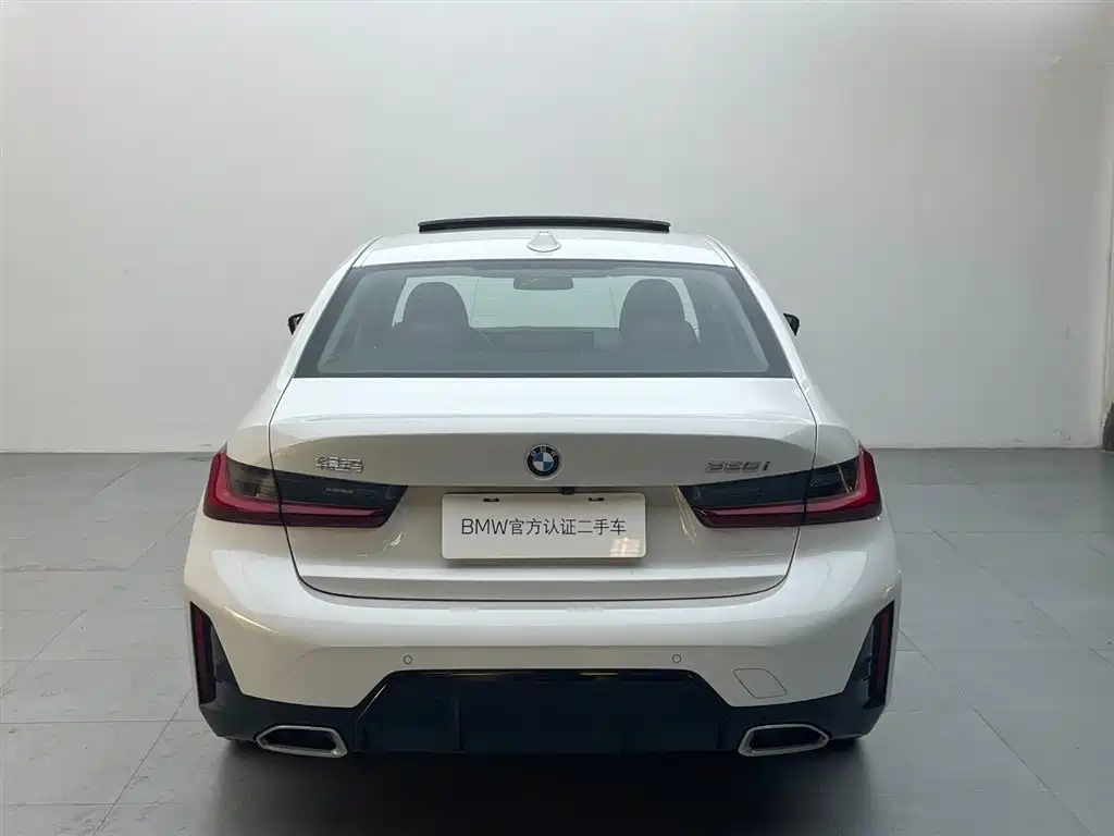 BMW 3 Series 2025