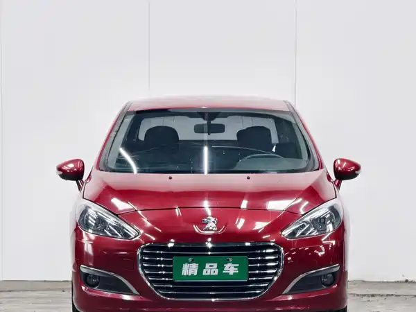 Peugeot 308 2012