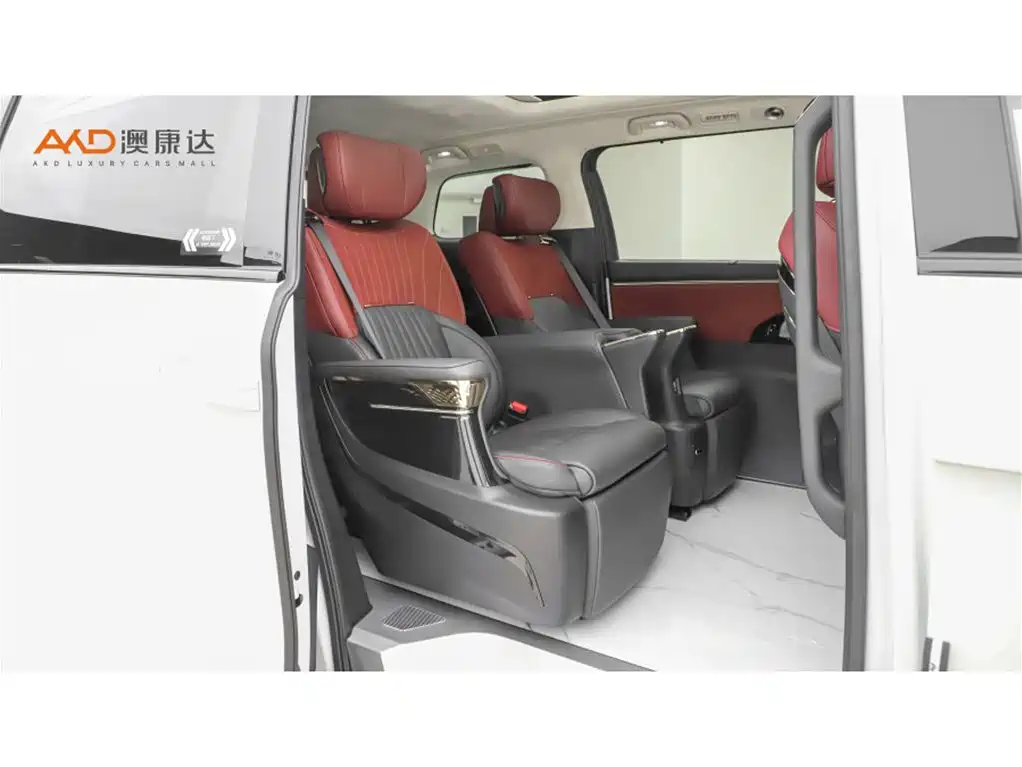 GAC Trumpchi E9 2023 — фото 8
