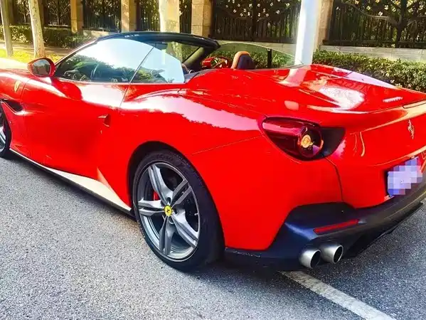 Ferrari Portofino 2019