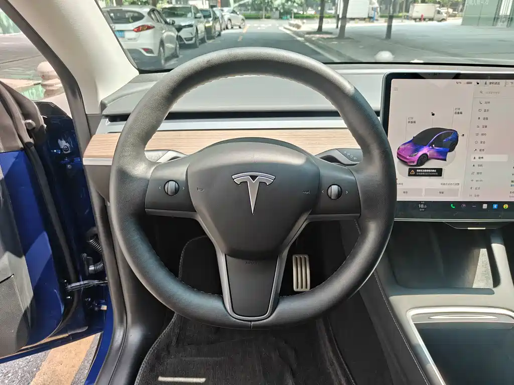 Tesla Model Y 2022 — фото 8