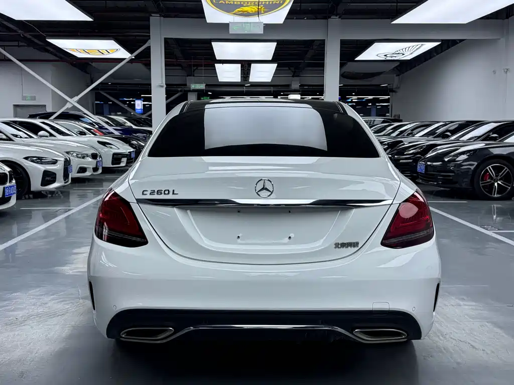 Mercedes-Benz C-Class 2020 — фото 19
