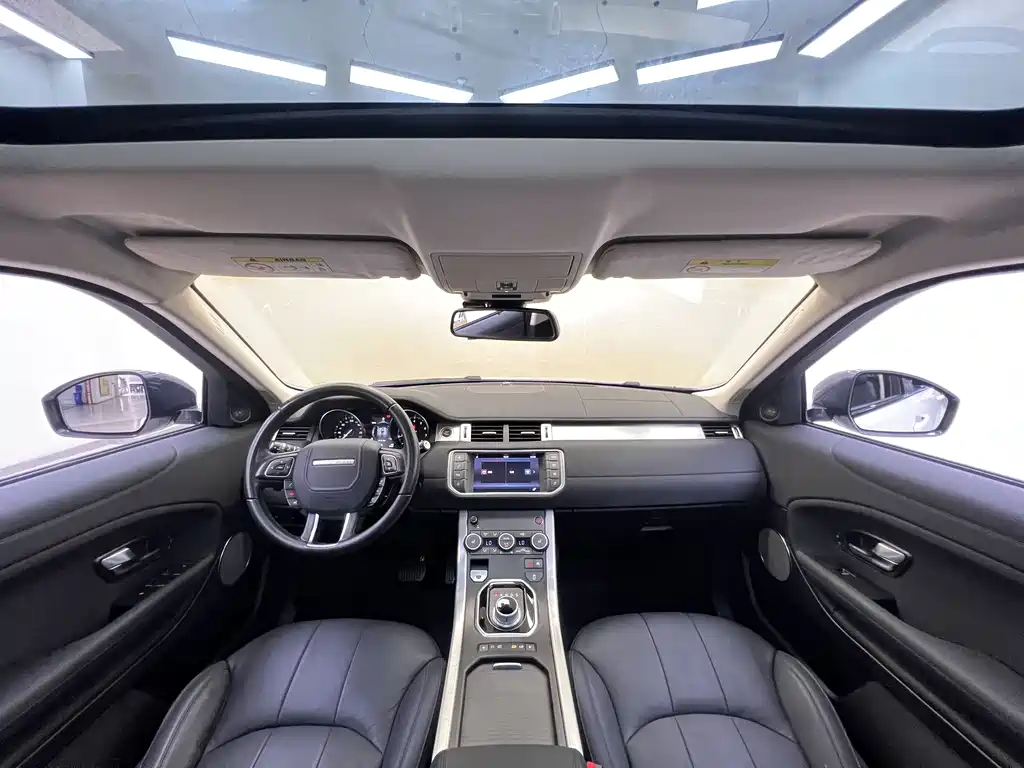 Land Rover Evoque 2016 — фото 20