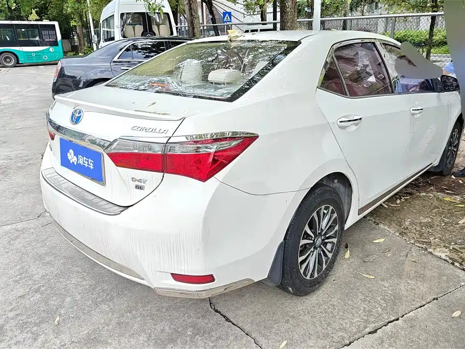 Toyota Corolla 2019 — фото 3