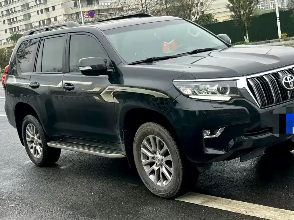 Toyota Prado 2020 — фото 3