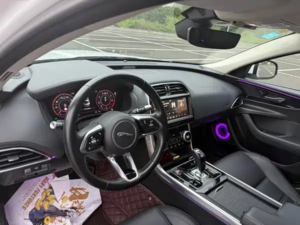 Jaguar XEL 2021