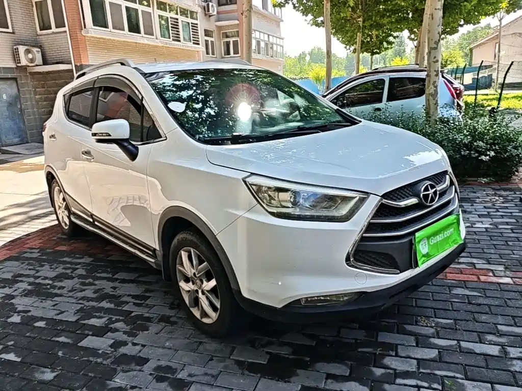 JAC Refine S3 2015