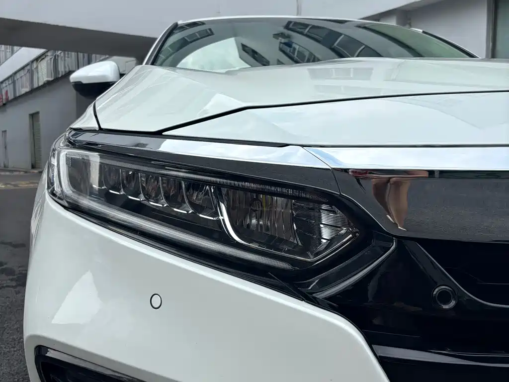 Honda Accord 2020 — фото 15