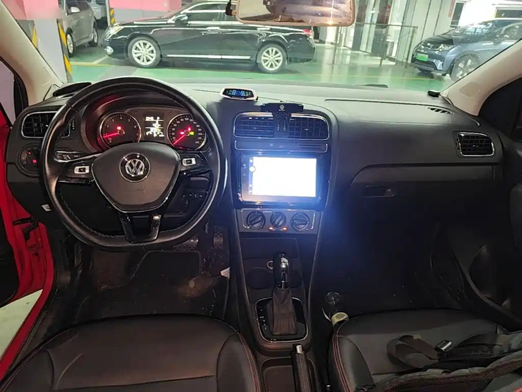 Volkswagen Polo 2018 — фото 10