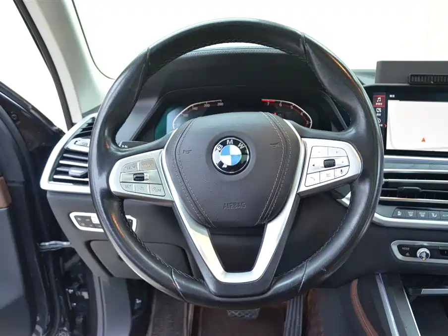 BMW X7 2019 — фото 10