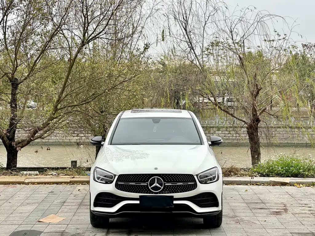 Mercedes-Benz GLC Coupe 2022