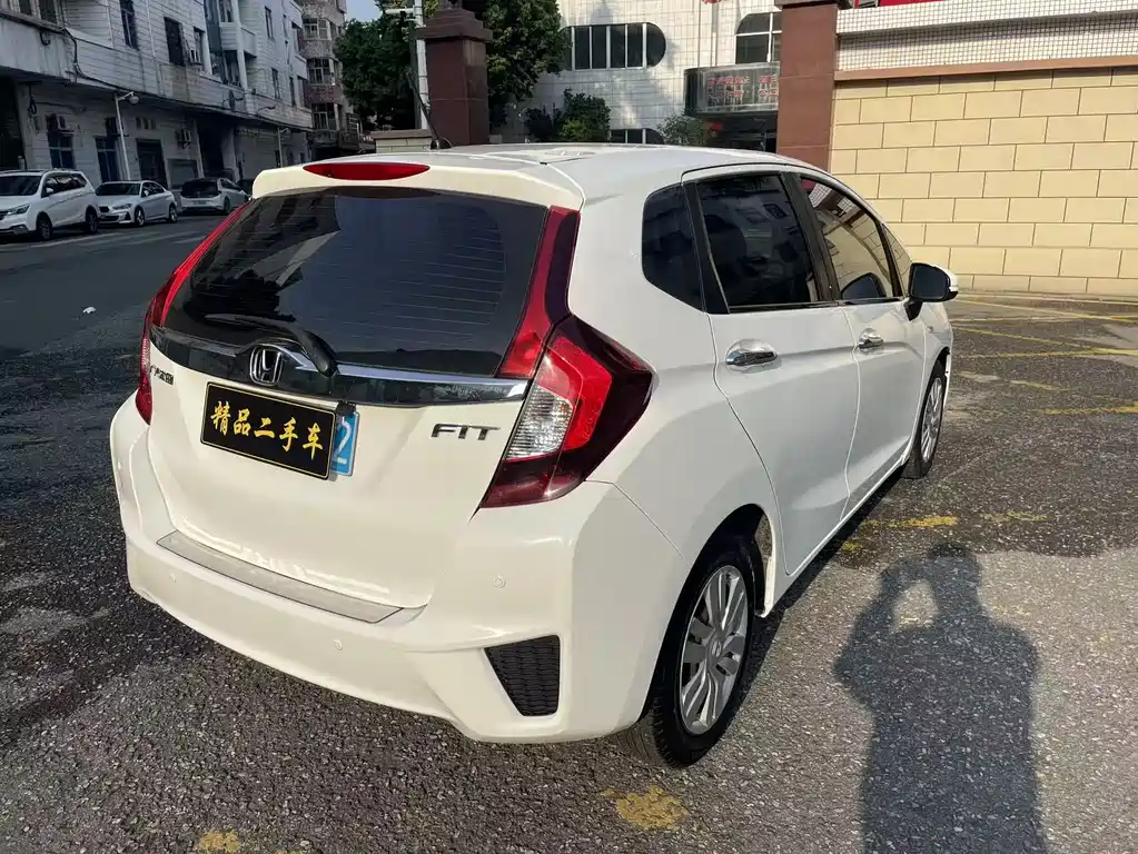 Honda Fit 2016 — фото 5