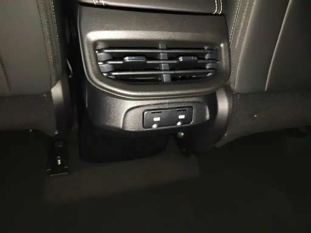 Haval H6 2023 — фото 14