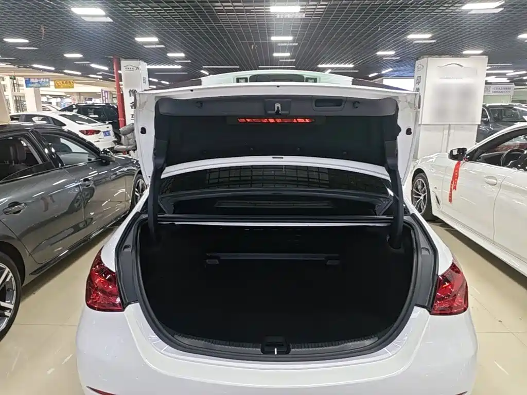 Mercedes-Benz C-Class 2022 — фото 19