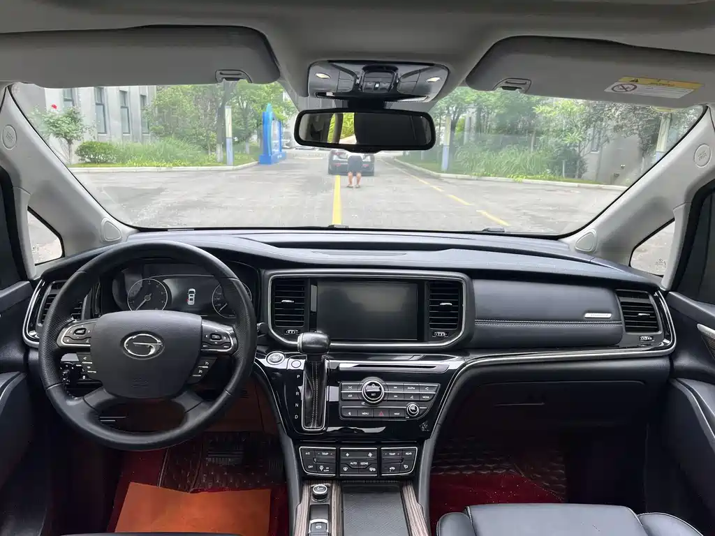 GAC Trumpchi M8 2020 — фото 4