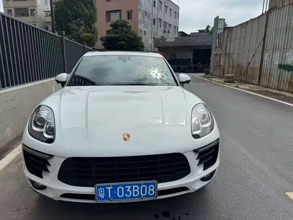 Porsche Macan 2017