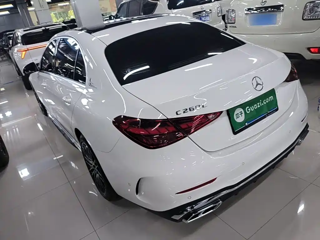 Mercedes-Benz C-Class 2025 — фото 23