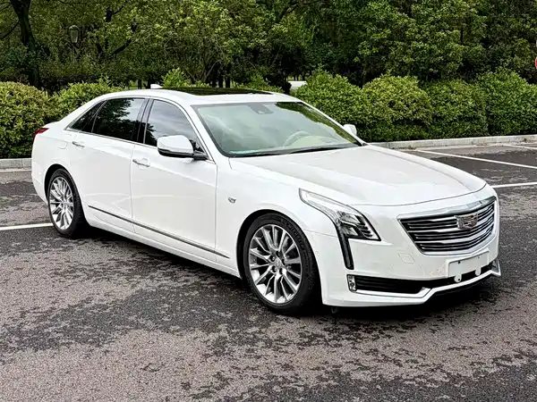 Cadillac CT6 2016