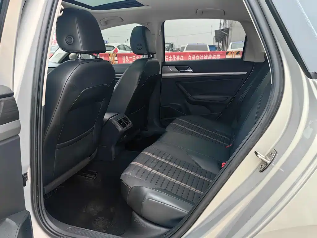Volkswagen Lavida 2022